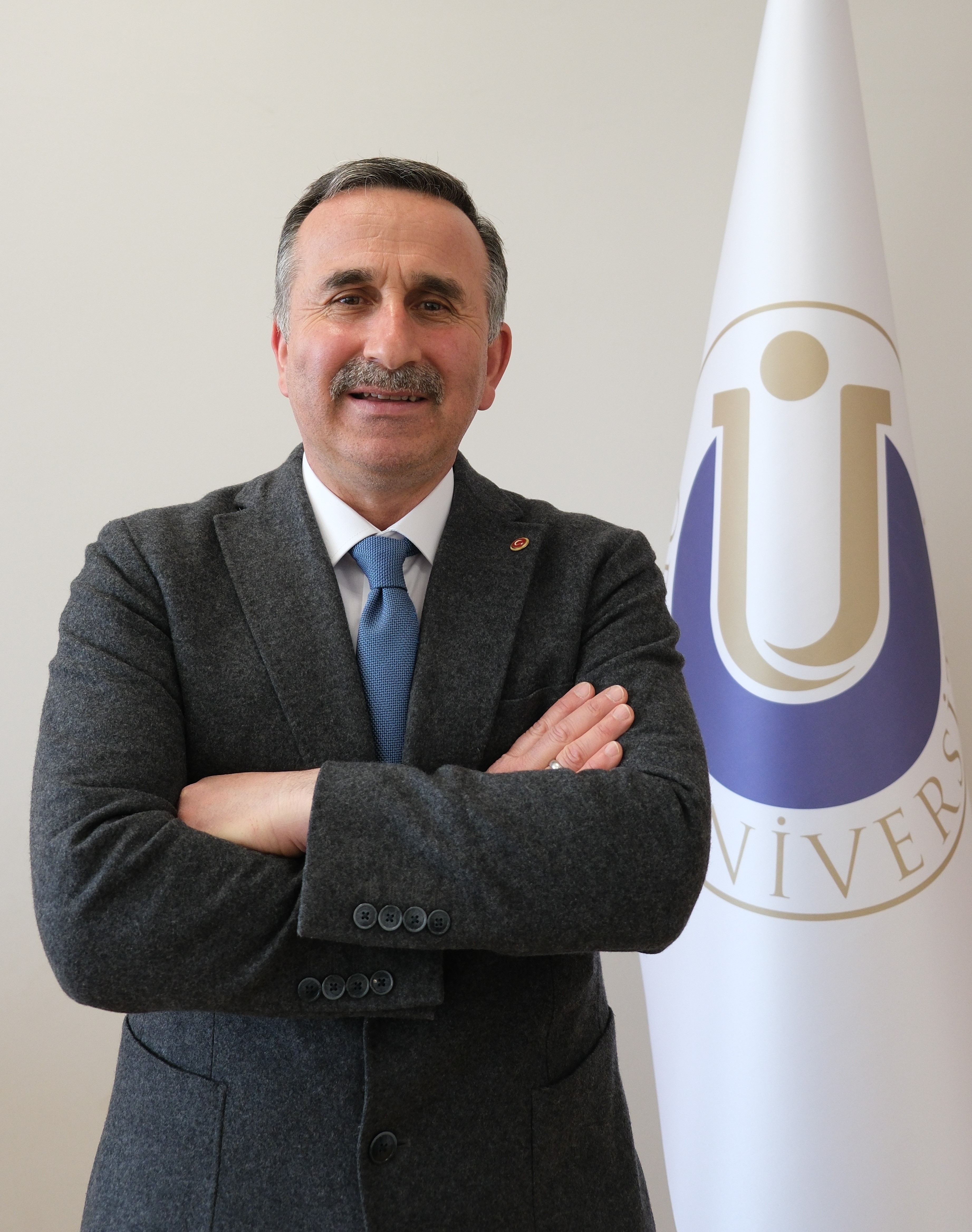 Mithat AKG&Uuml;N2